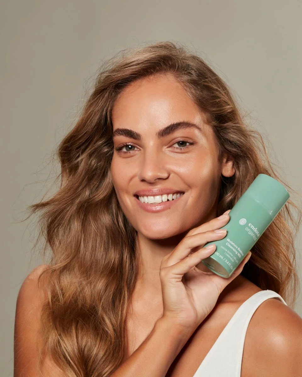 Moisture Restore Cleansing Milk 100ml - Image 6